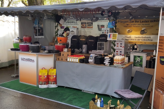 Standl Interwiko auf der Auer Dult Standl Interwiko auf der Auer Dult mit Lotusgrill und Zubehör im Angebot