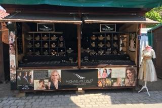 Standl von Stephan May Standl von Stephan May Kunst und Schmuck mit Kunsthandwerk und Naturschmuck